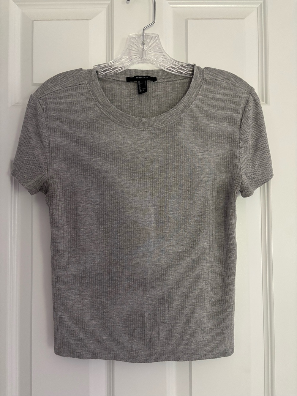 Forever 21 Gray Ribbed Short Sleeve Crop Tee